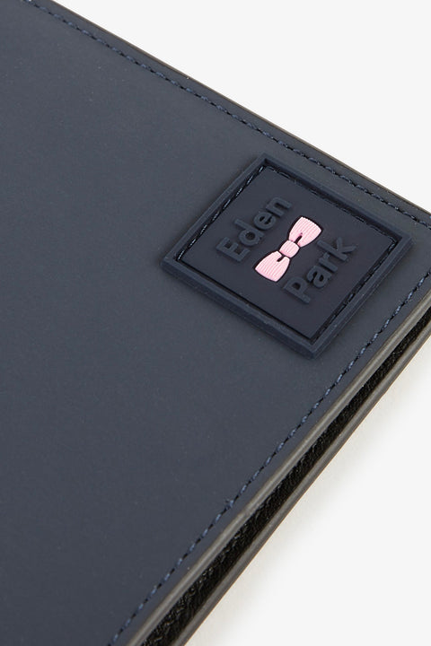 Dark blue rubber passport wallet - Image 3