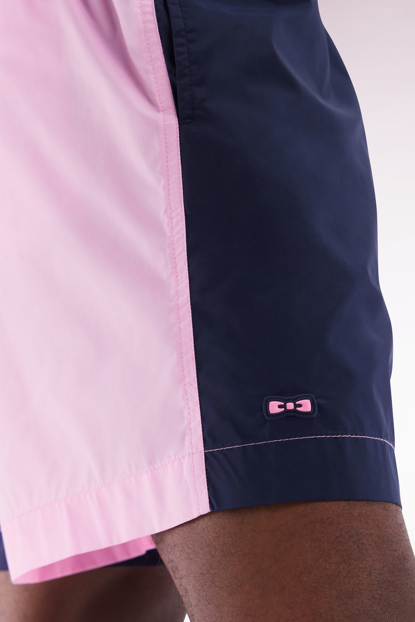 Two-tone swimsuit in pink and navy