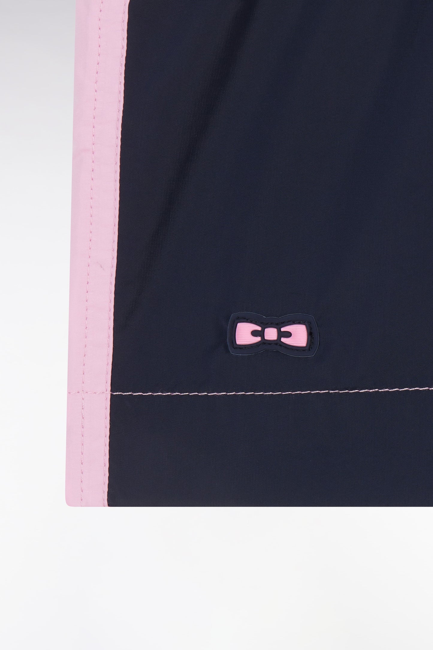 Two-tone swimsuit in pink and navy