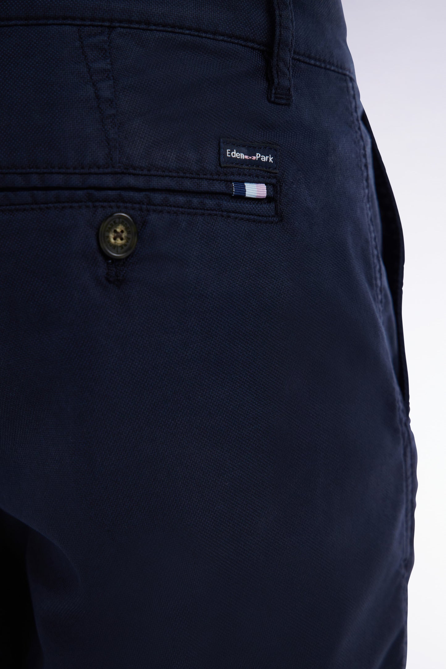 Straight-cut navy lyocell and stretch cotton Bermuda shorts