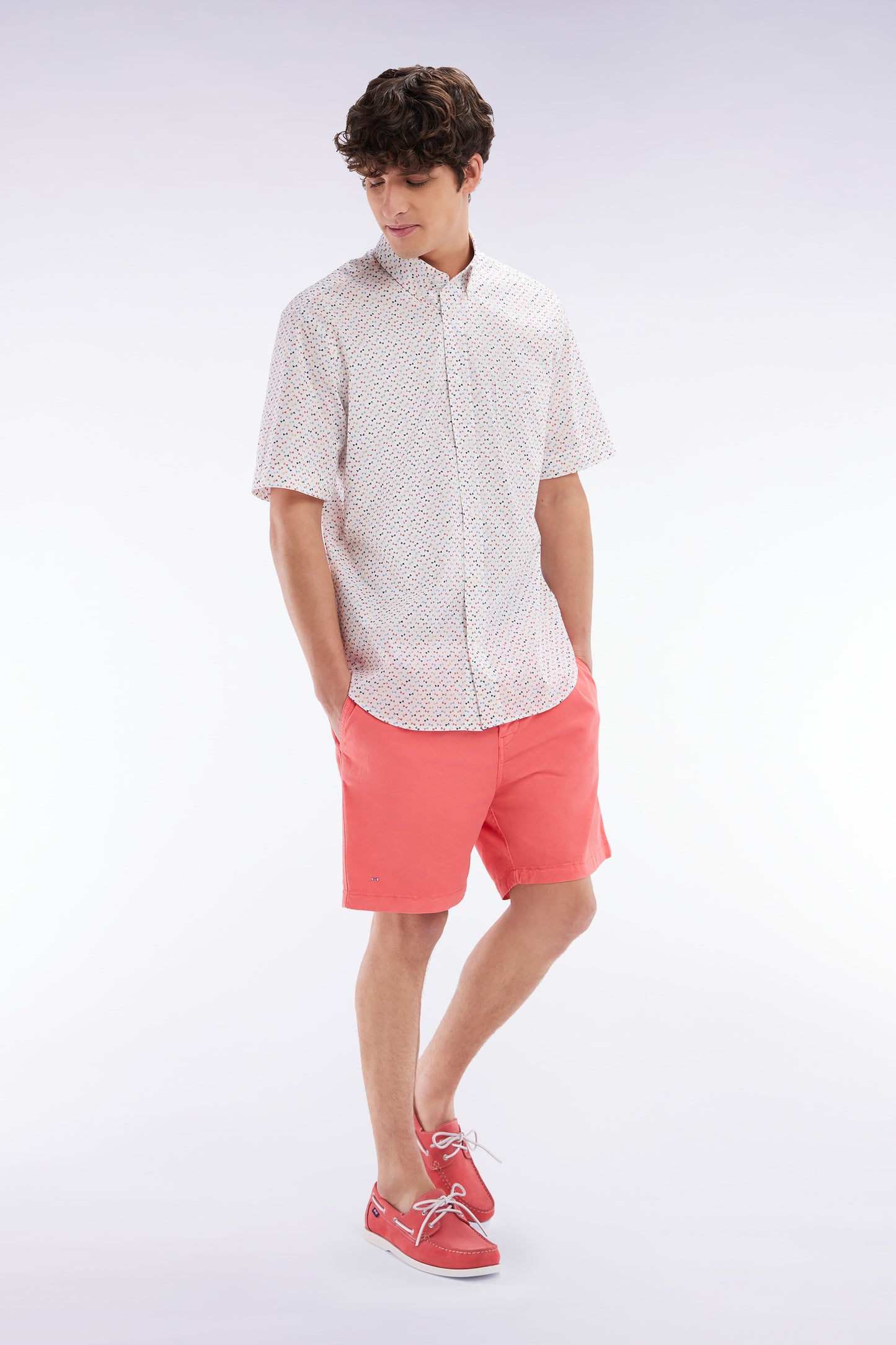 Elastic waist shorts in plain salmon pink stretch cotton
