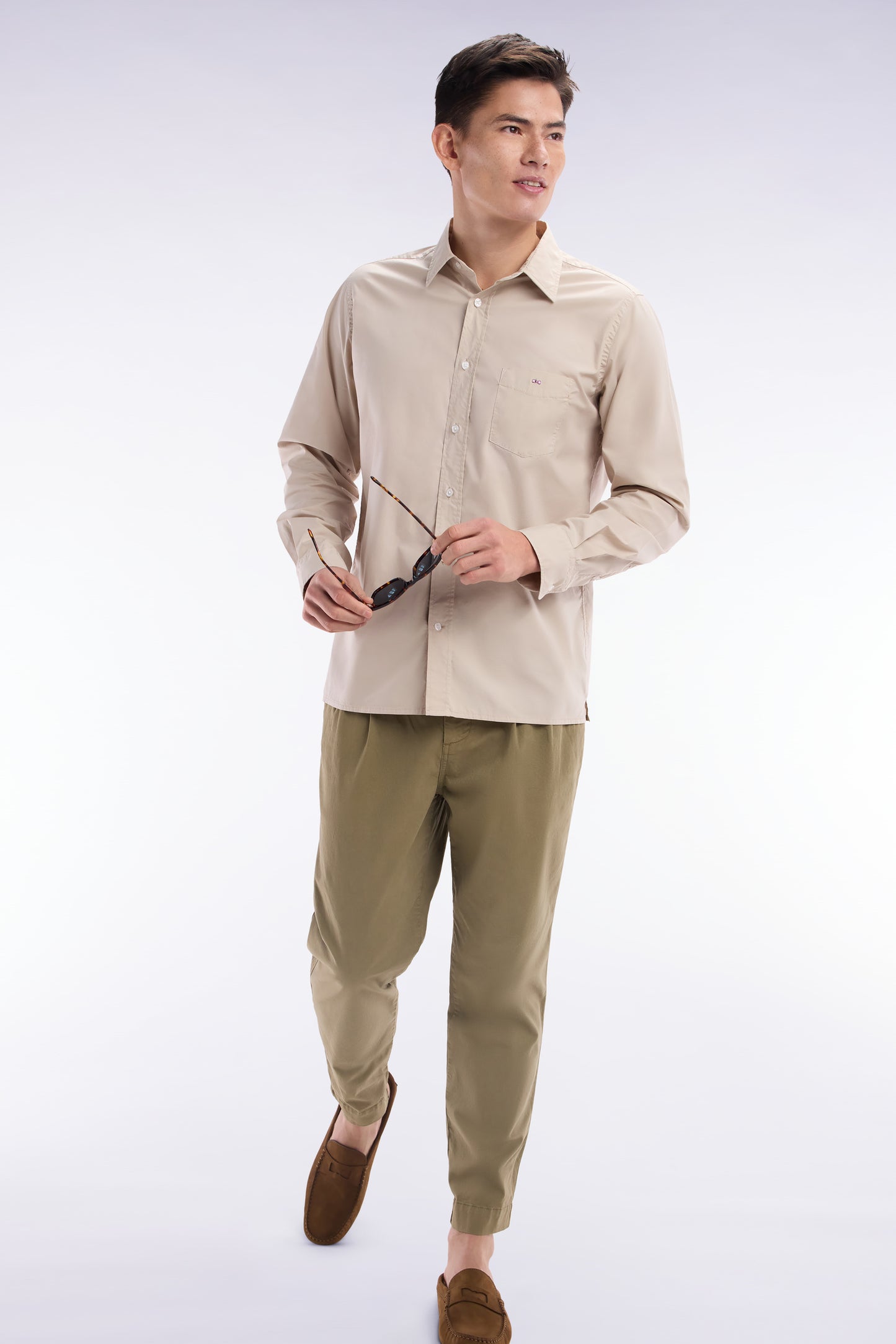 Straight-fit unisex shirt in beige stretch cotton and lyocell