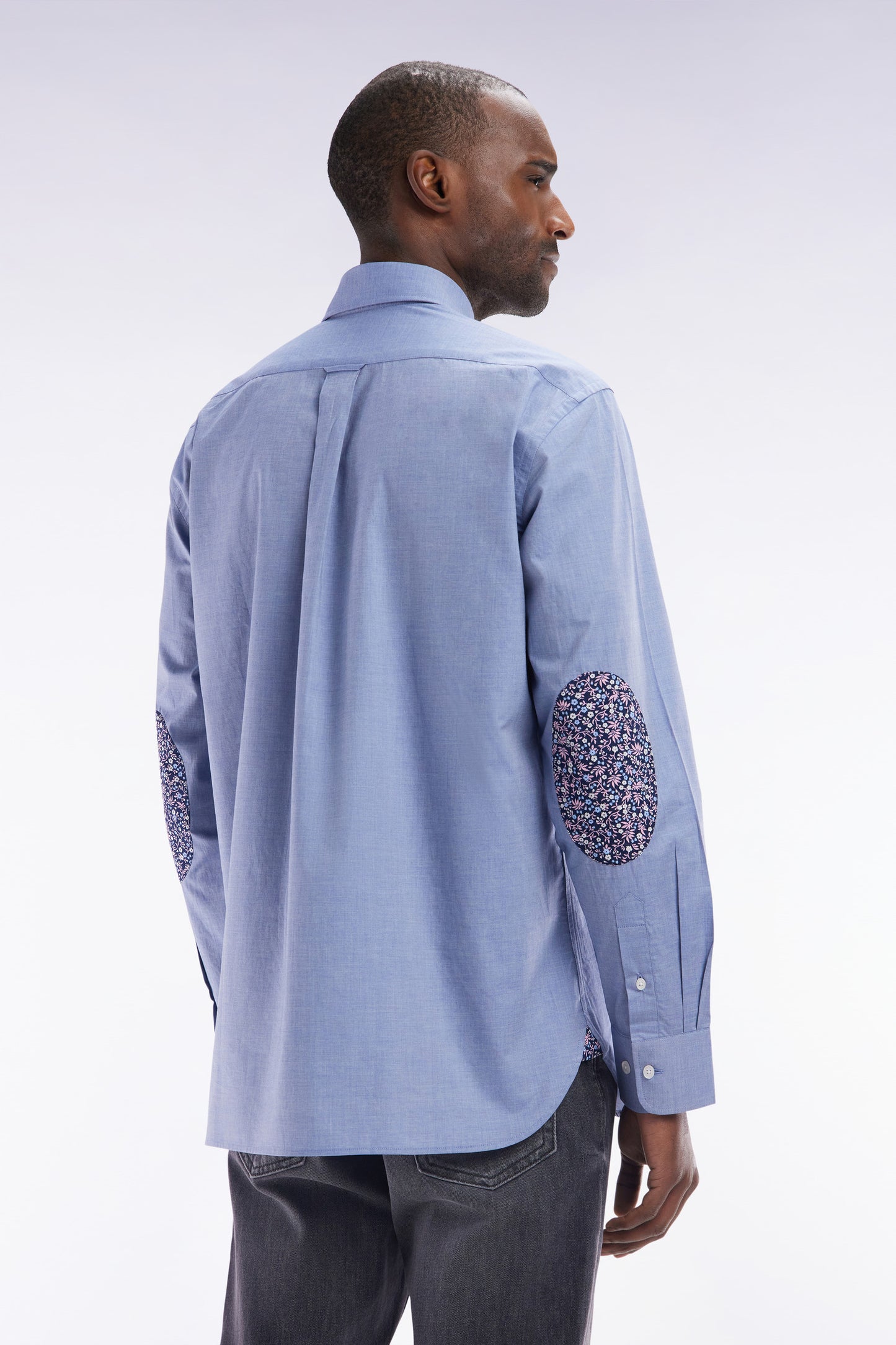 Straight-fit sky blue cotton shirt with elbow patch