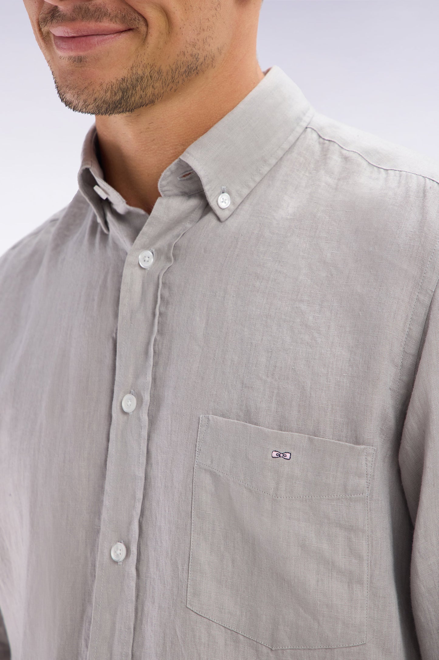 Straight-fit grey linen shirt