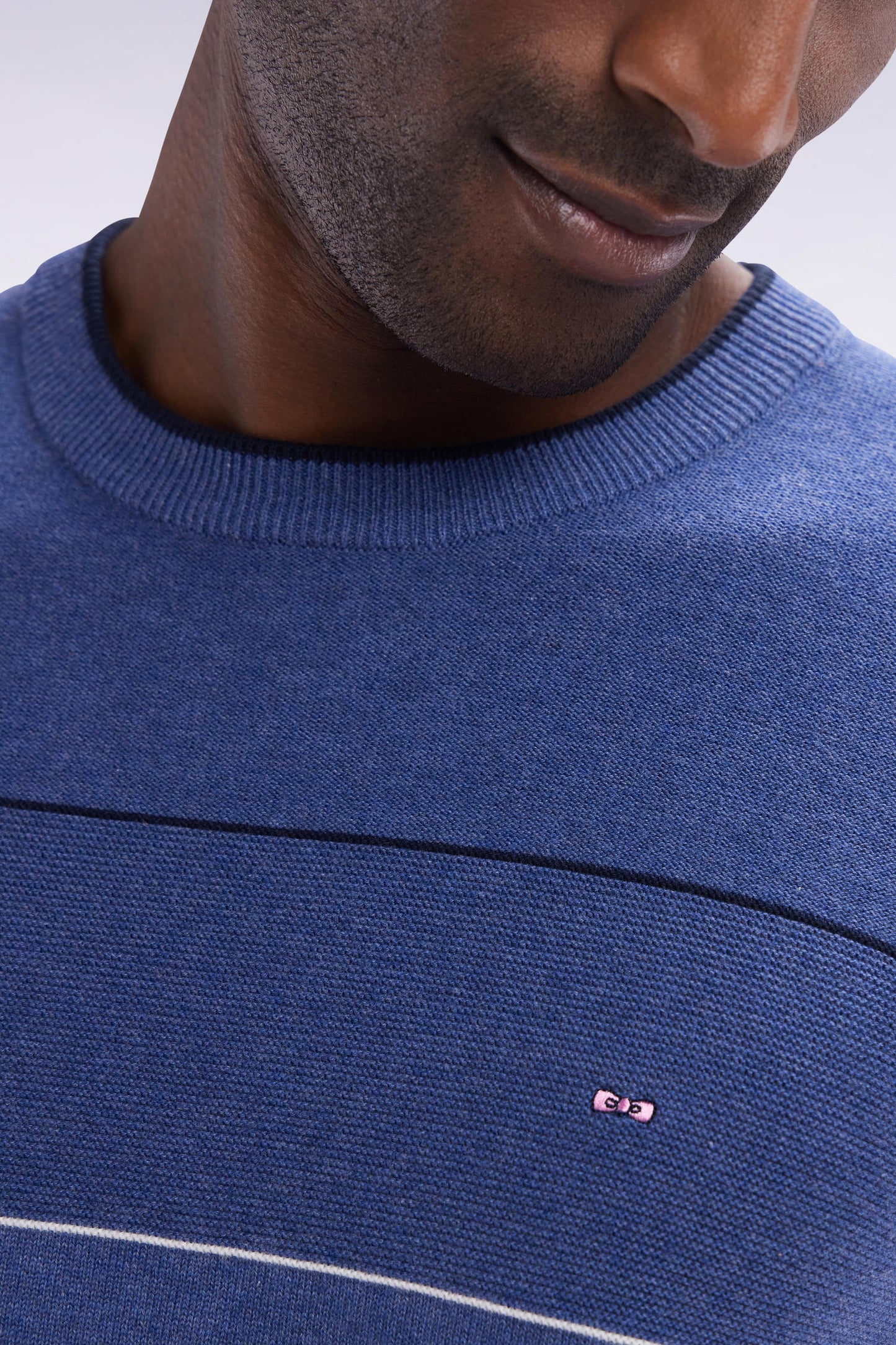 Round-neck blue cotton jumper