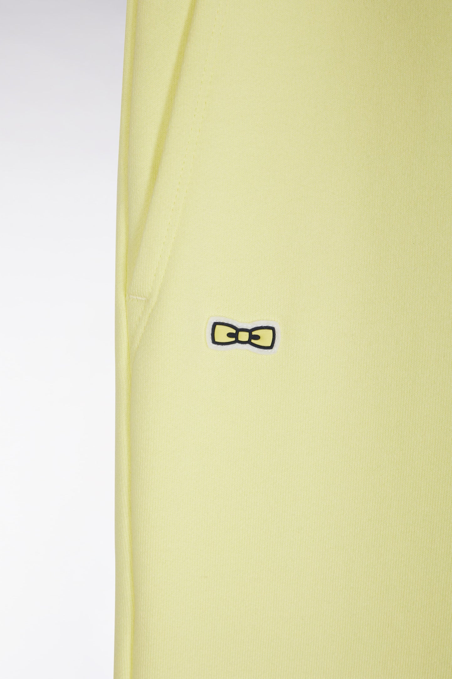 Short en molleton coton jaune coupe décontractée