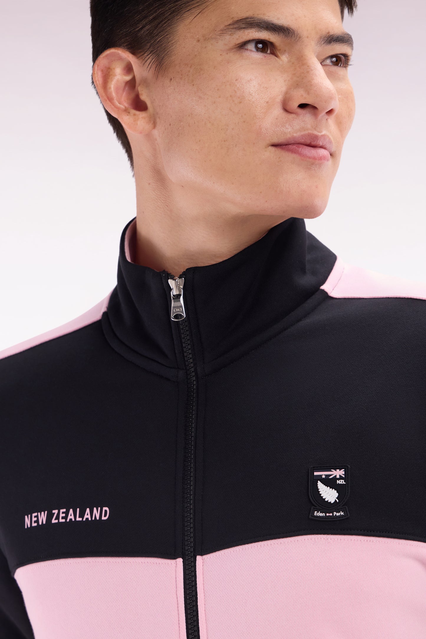 Relaxed fit New Zealand black and pink cotton fleece sweatshirt