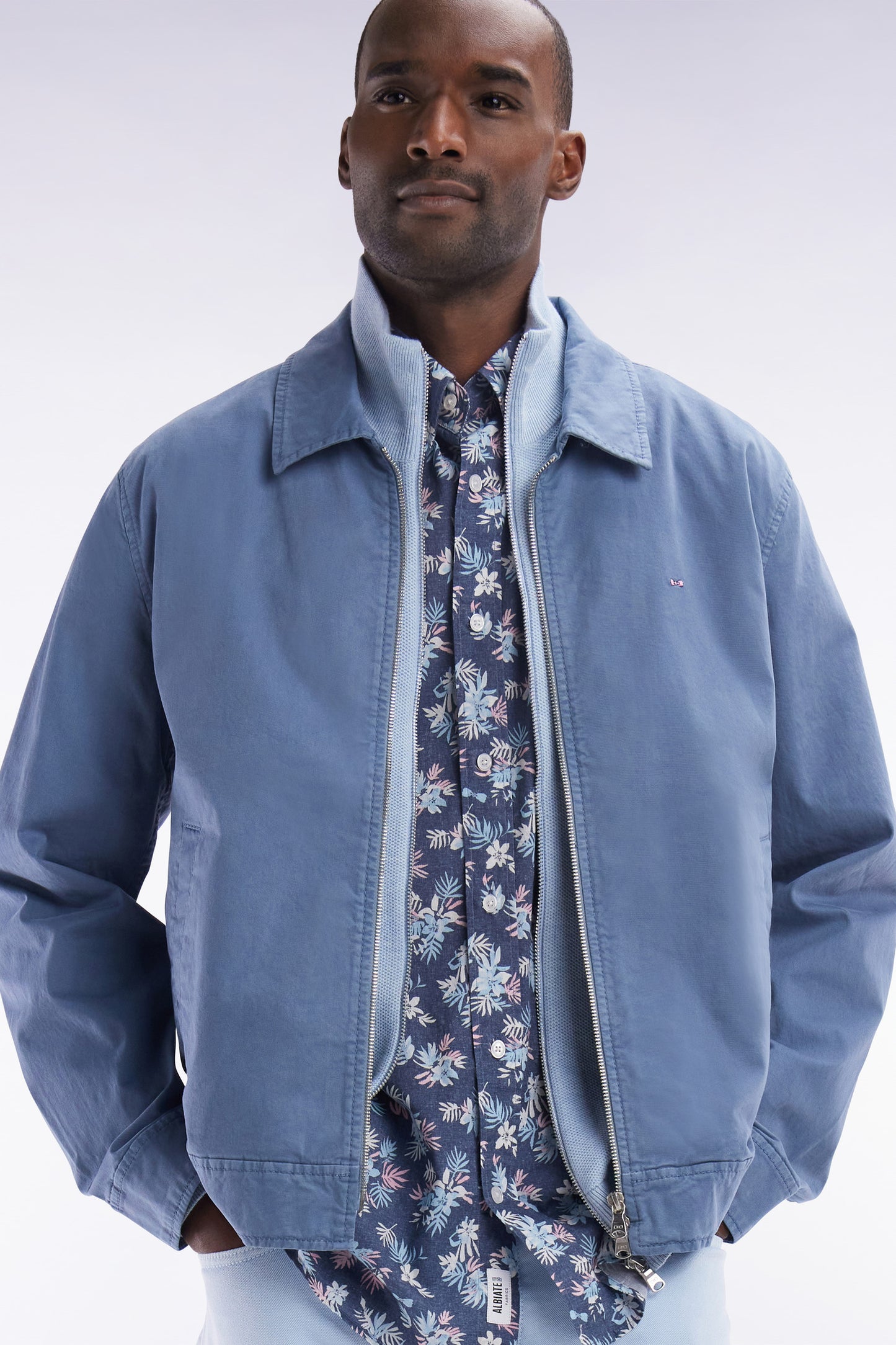 Zipped grey jacket in stretch cotton gabardine