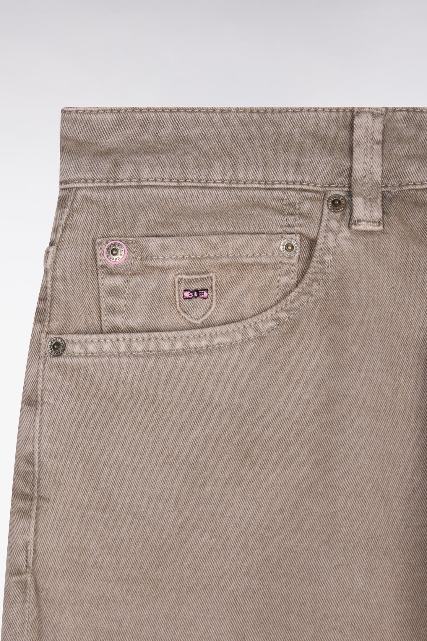Jean en denim stretch beige coupe regular