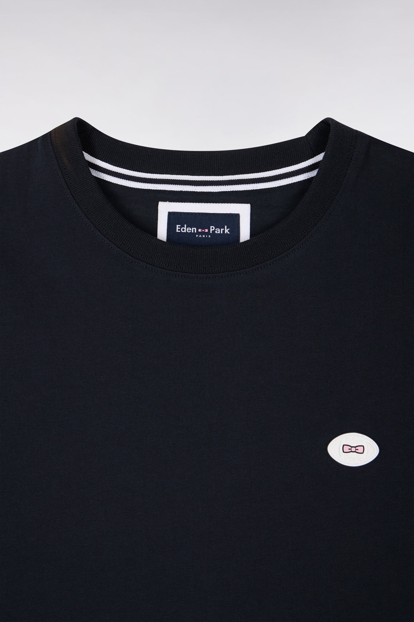 Short-sleeved regular-fit navy cotton T-shirt