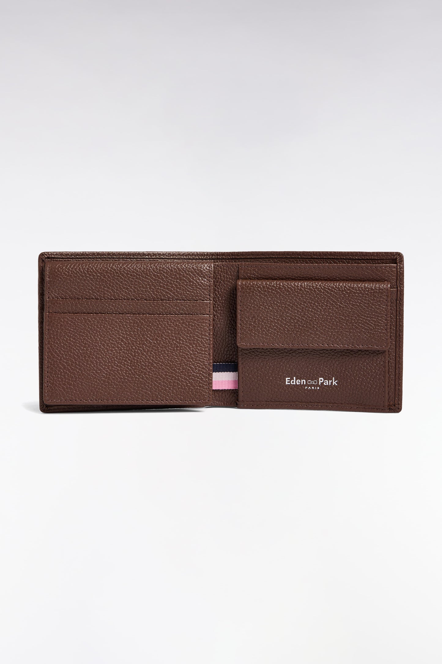 Italian wallet in brown grained leather