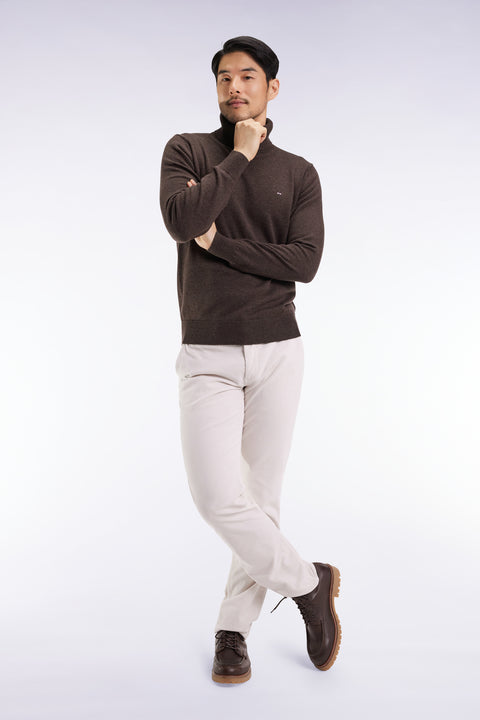 Pleatless chino pants in ecru stretch velvet - Image 3