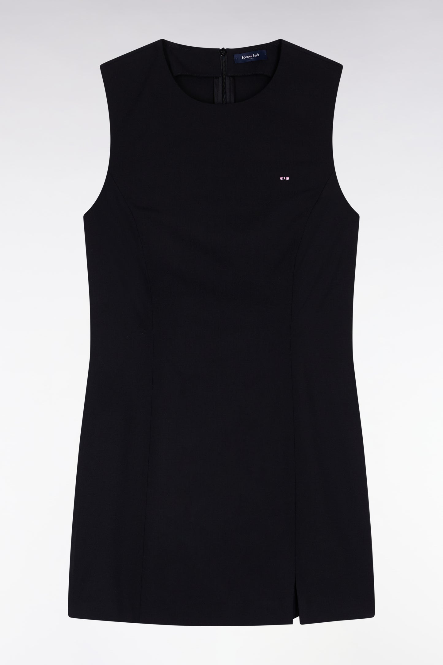 Sleeveless dress in black stretch virgin wool