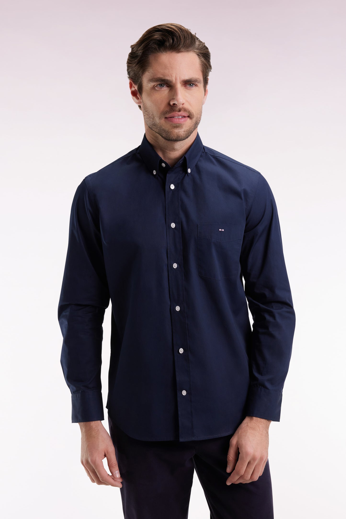 Chemise en coton marine à coudière imprimées coupe droite