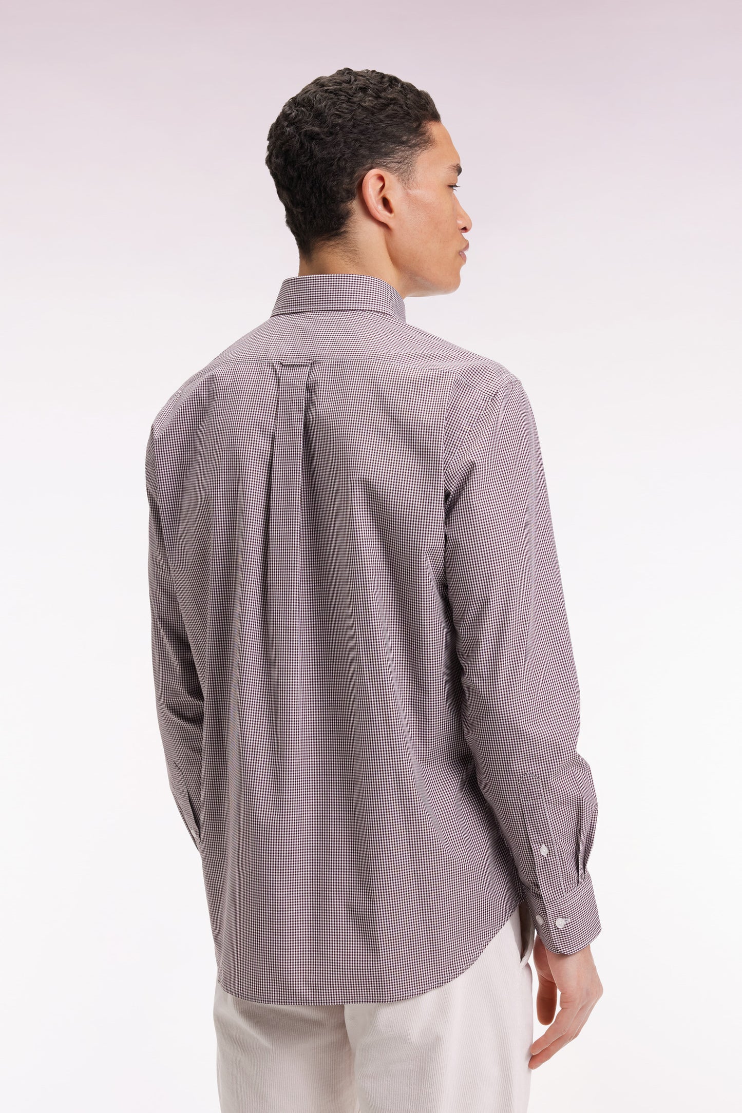 Gingham shirt in burgundy cotton poplin, straight cut