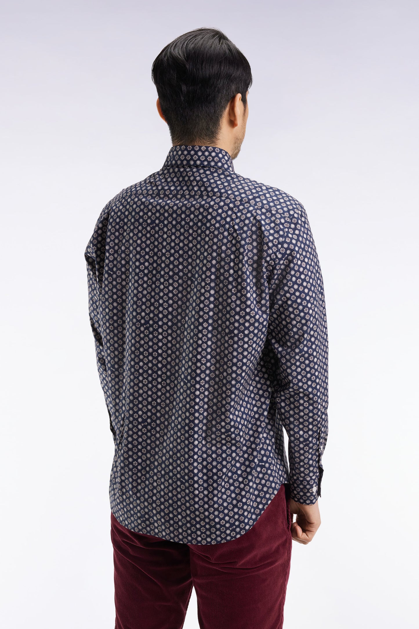 Navy cotton shirt with graphic floral print, straight cut