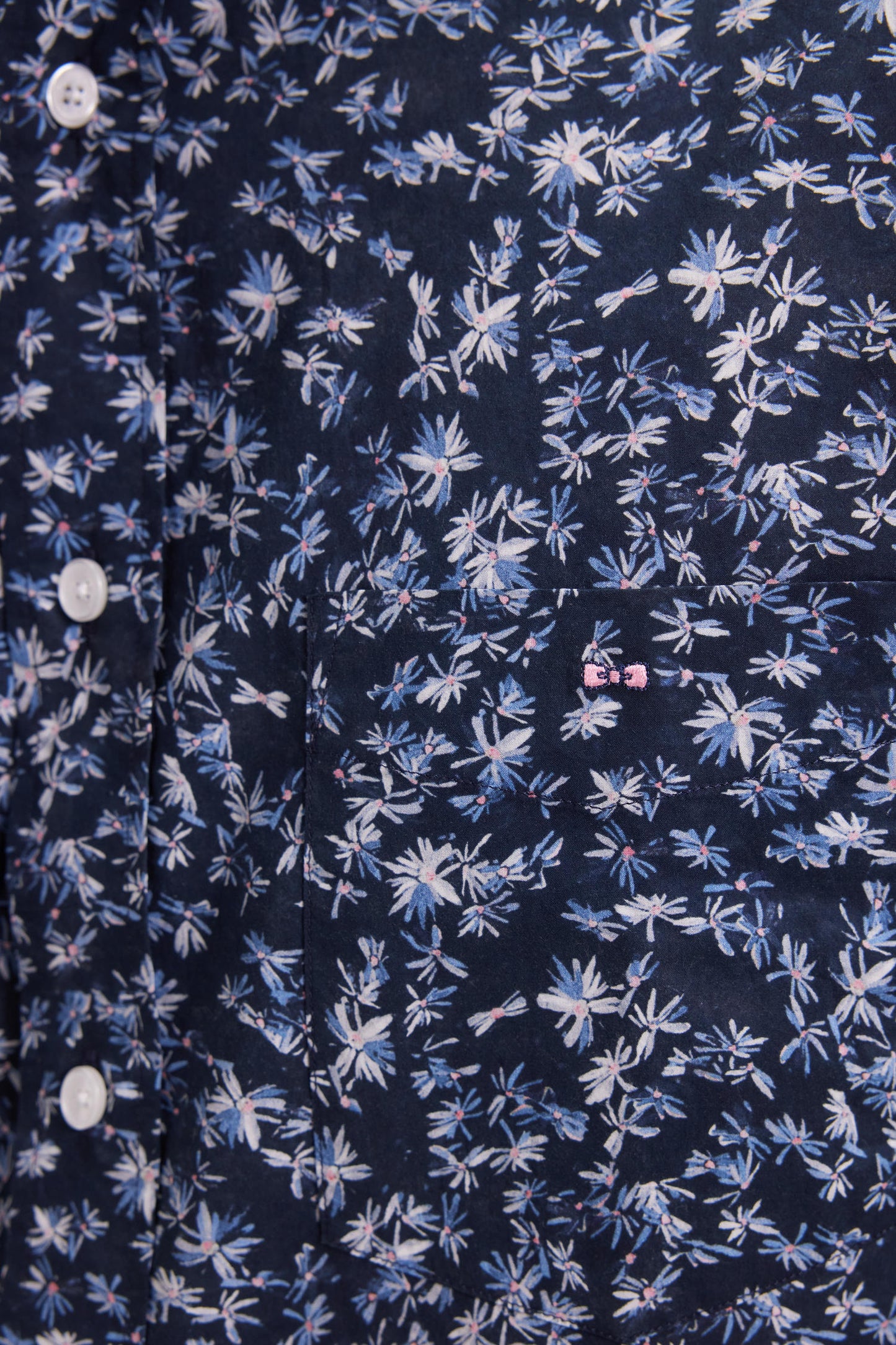 Straight-cut navy cotton shirt with floral micropatterns
