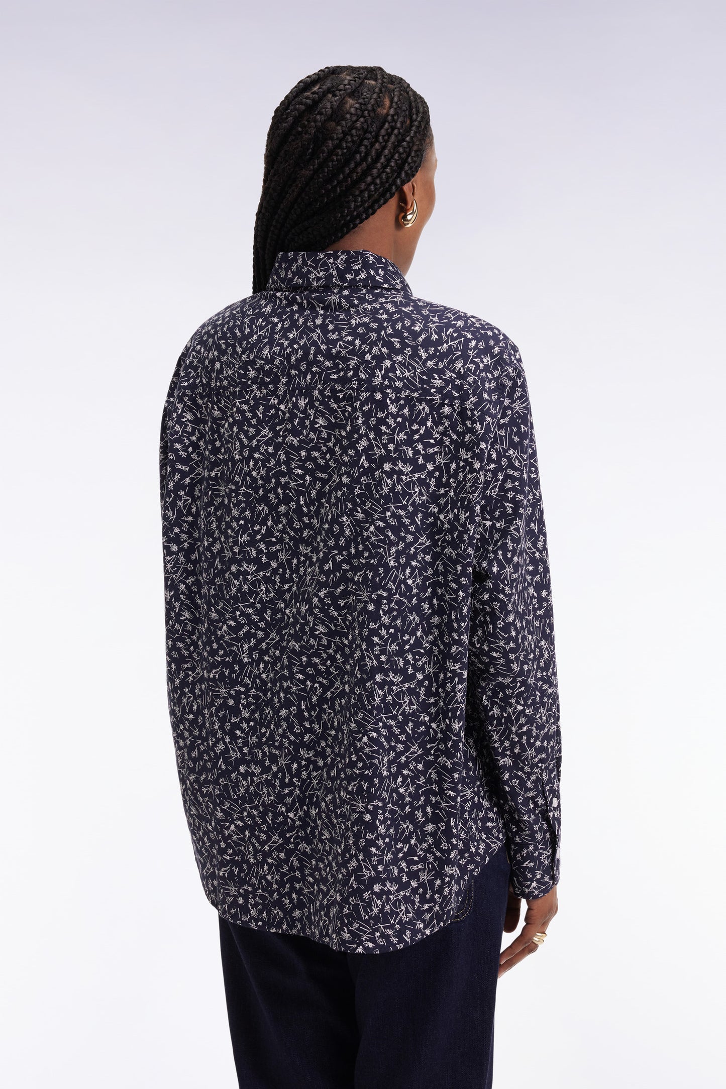 Slim-fit shirt in navy cotton poplin with micro-patterns