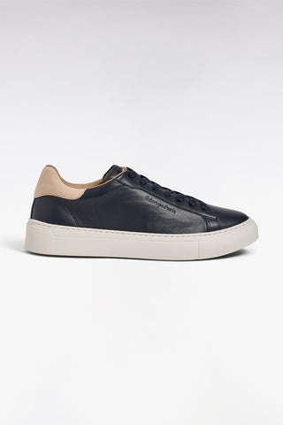 Two-tone low-top sneakers in navy leather and sand suede