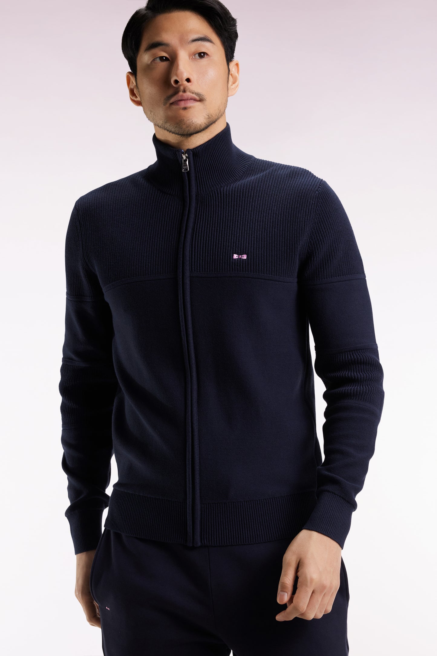 Zipped cardigan in navy cotton with sky back embroidery