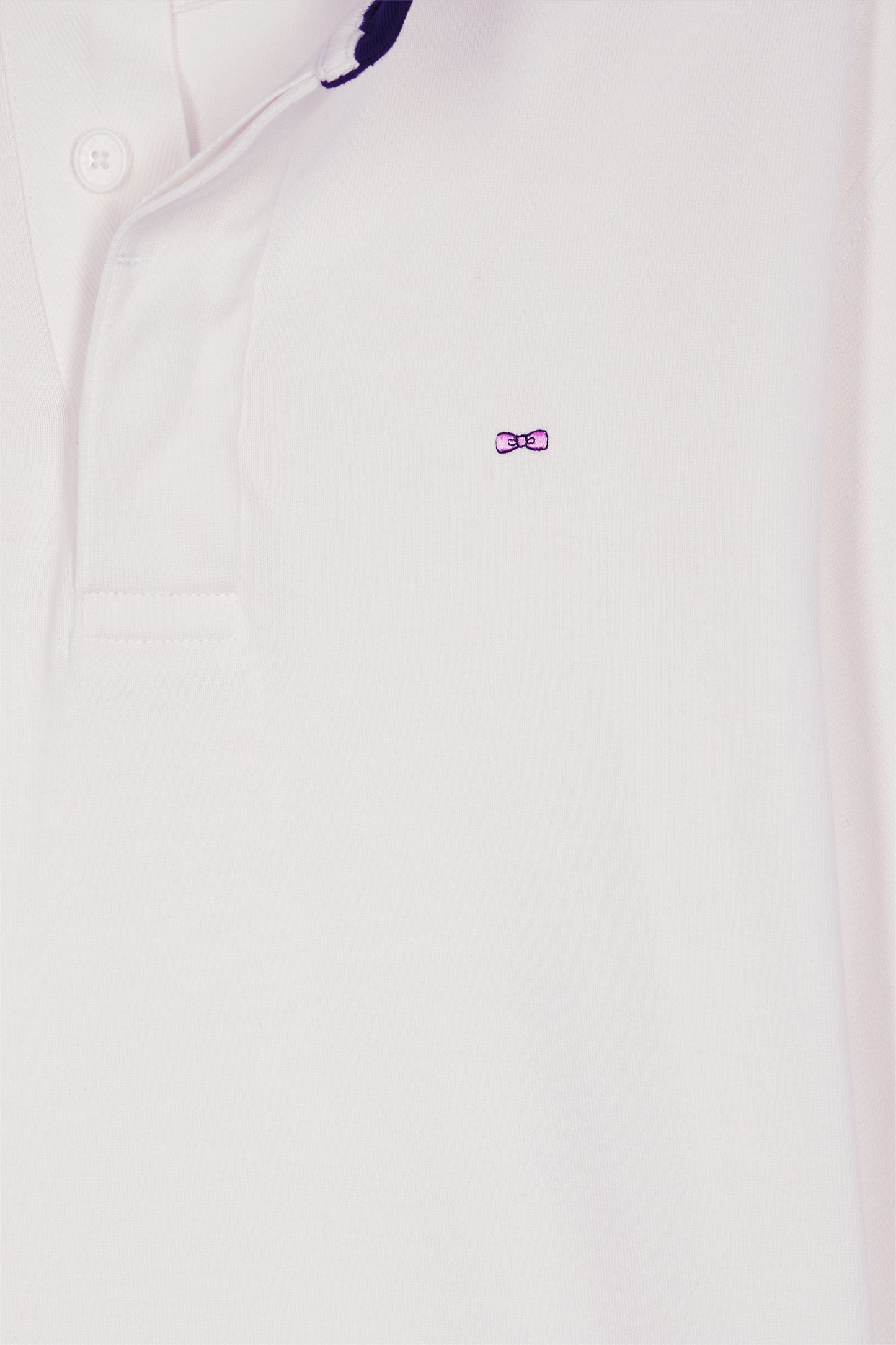Long-sleeved white jersey jersey with striped under collar