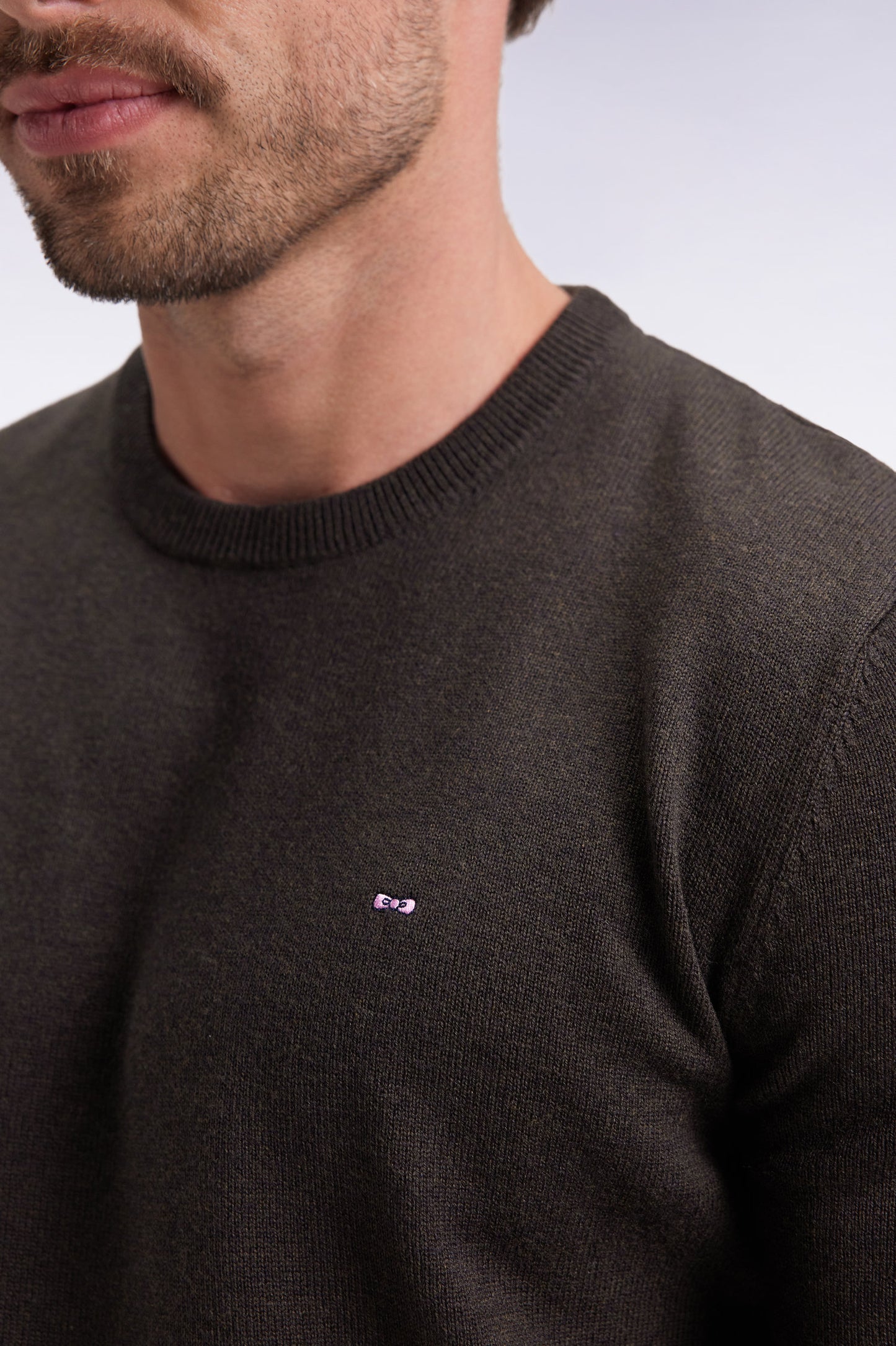 Round-neck sweater in bottle-green wool and cotton