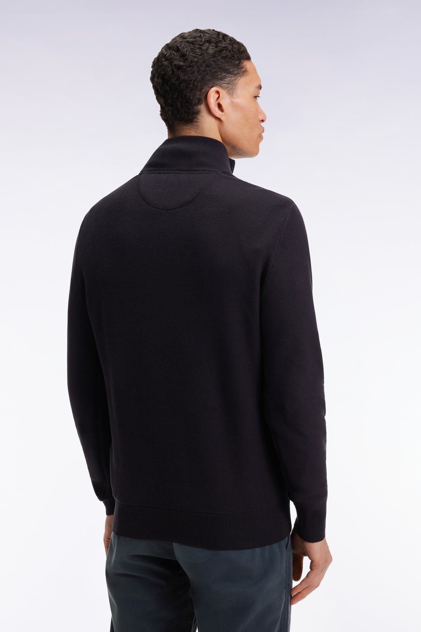 Pull col camionneur en coton nid d'abeille noir
