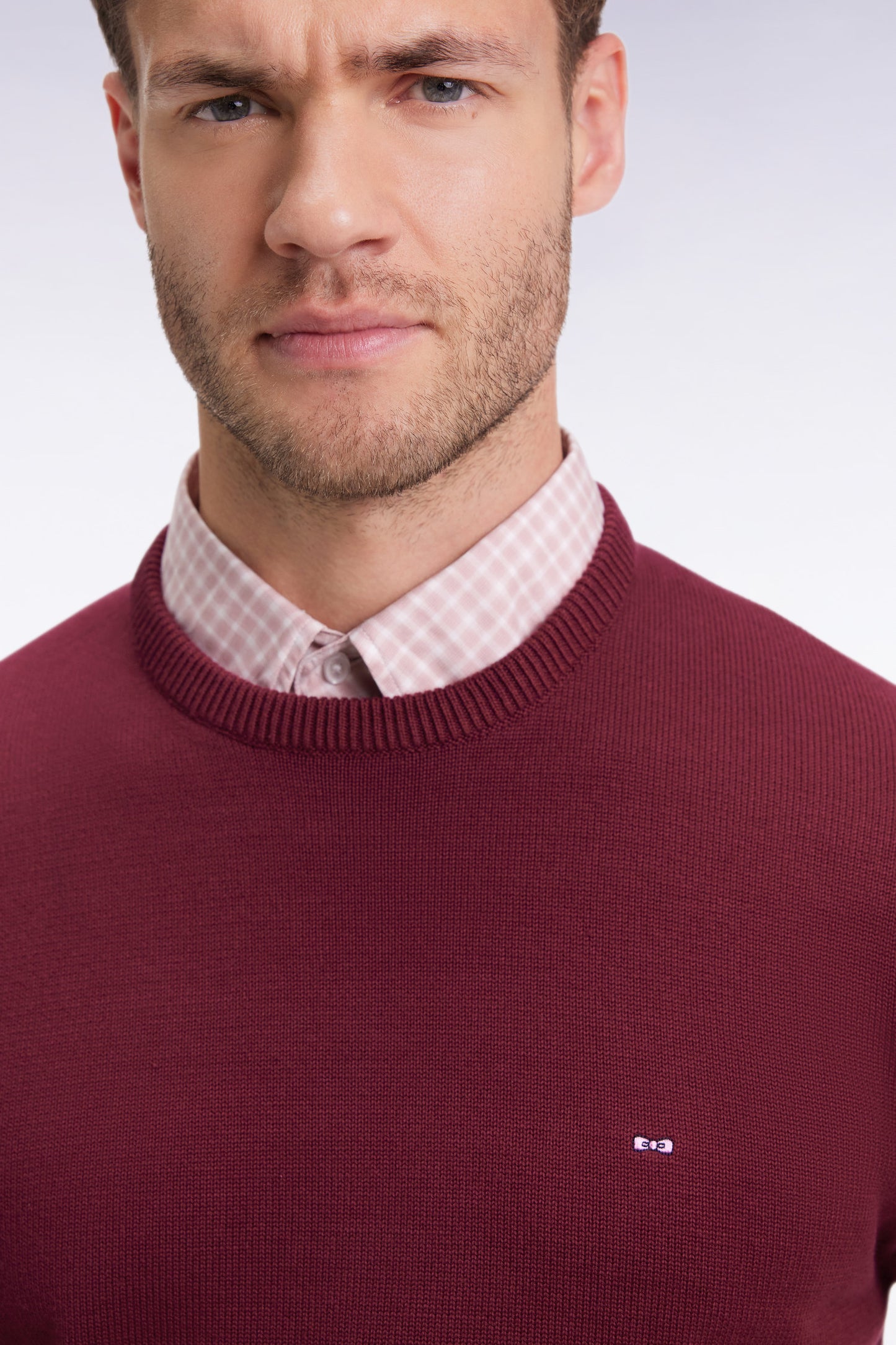 Round-neck sweater in thick burgundy cotton