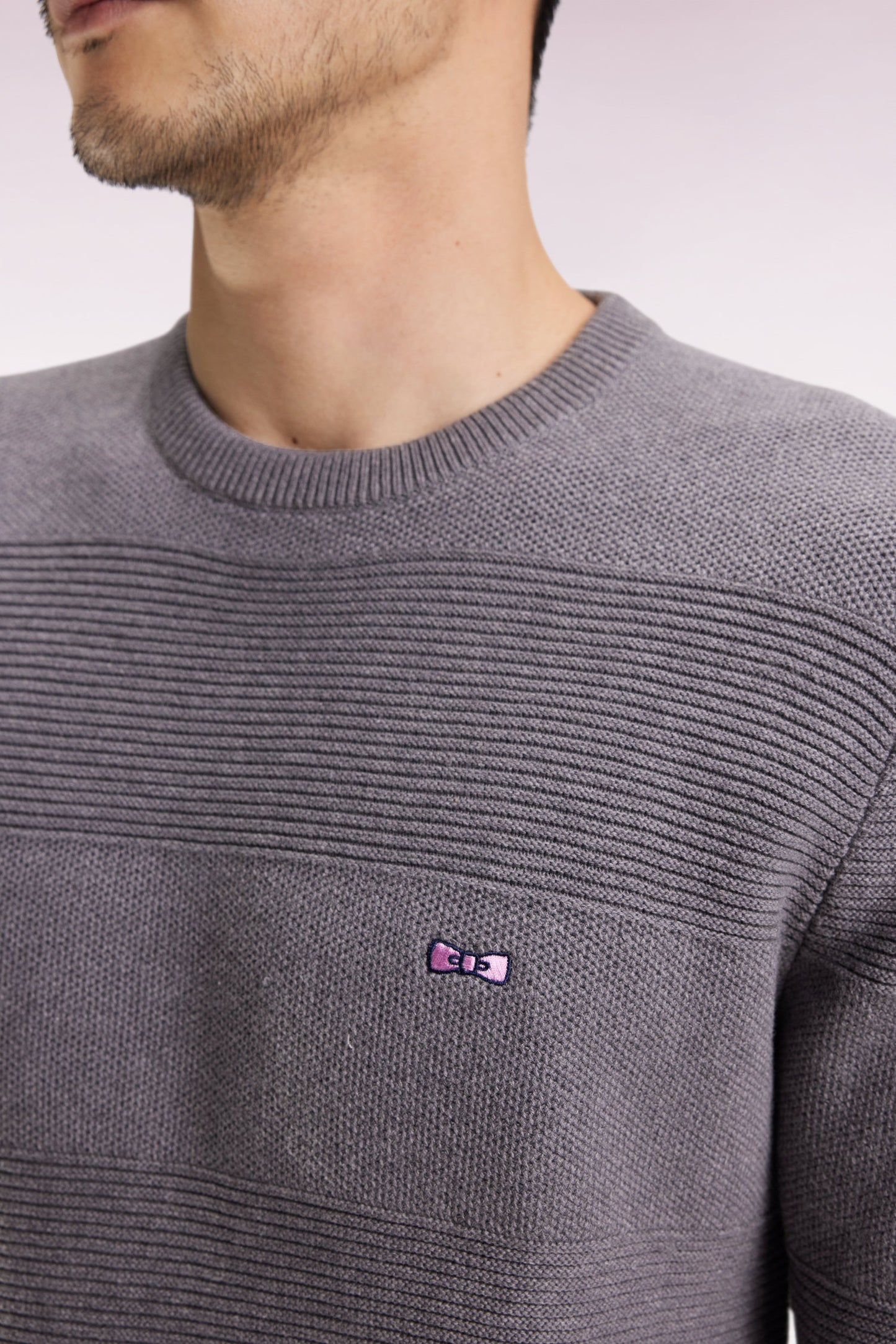 Grey cotton round-neck sweater with stripe effect