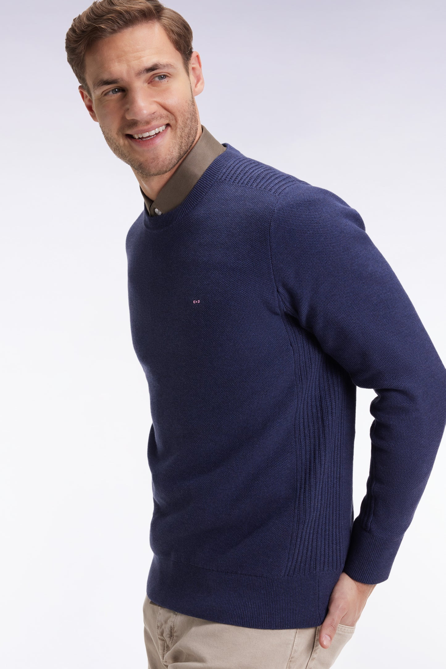Round-neck sweater in navy cotton honeycomb