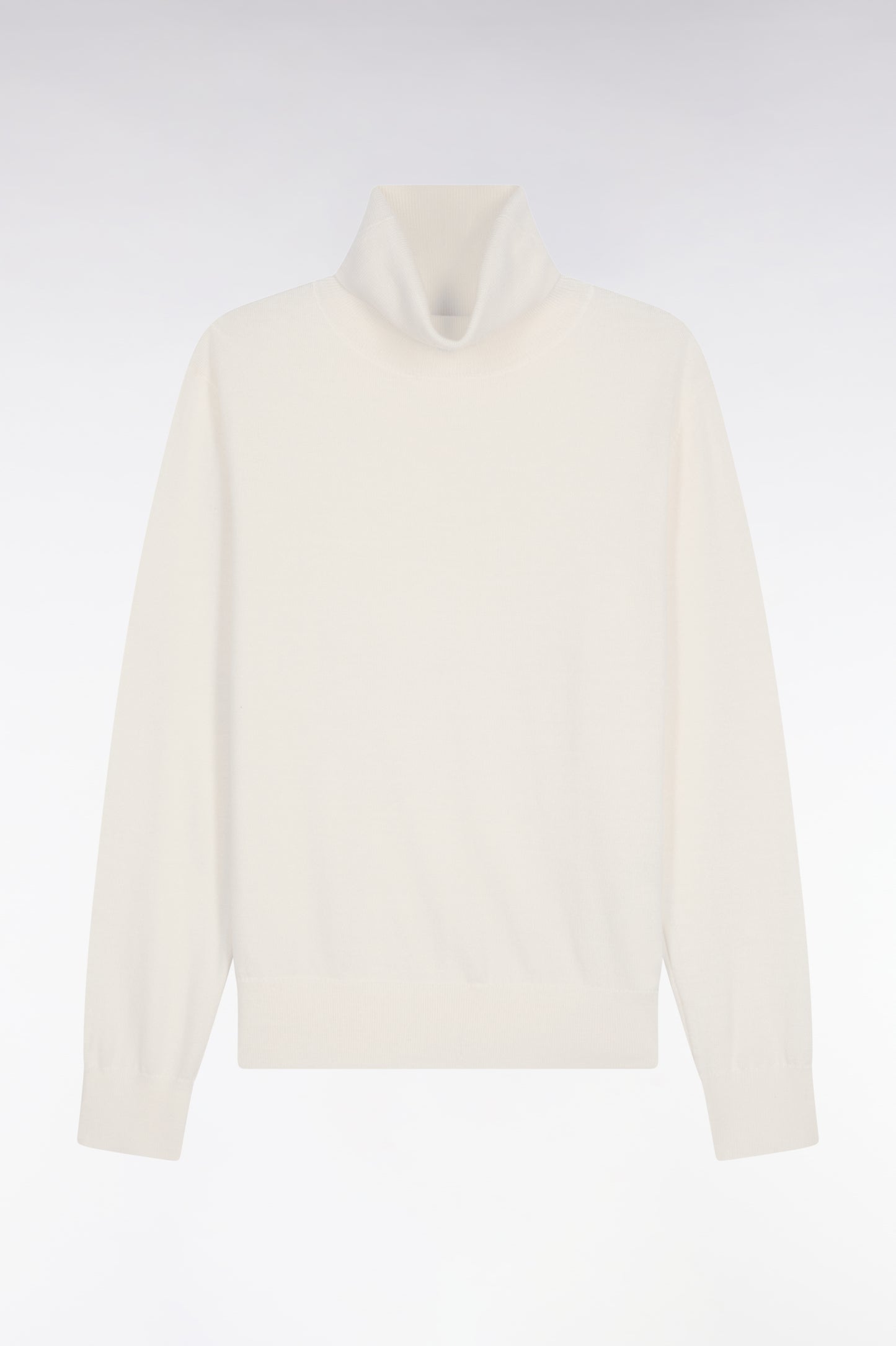 Turtleneck sweater in ecru merino wool