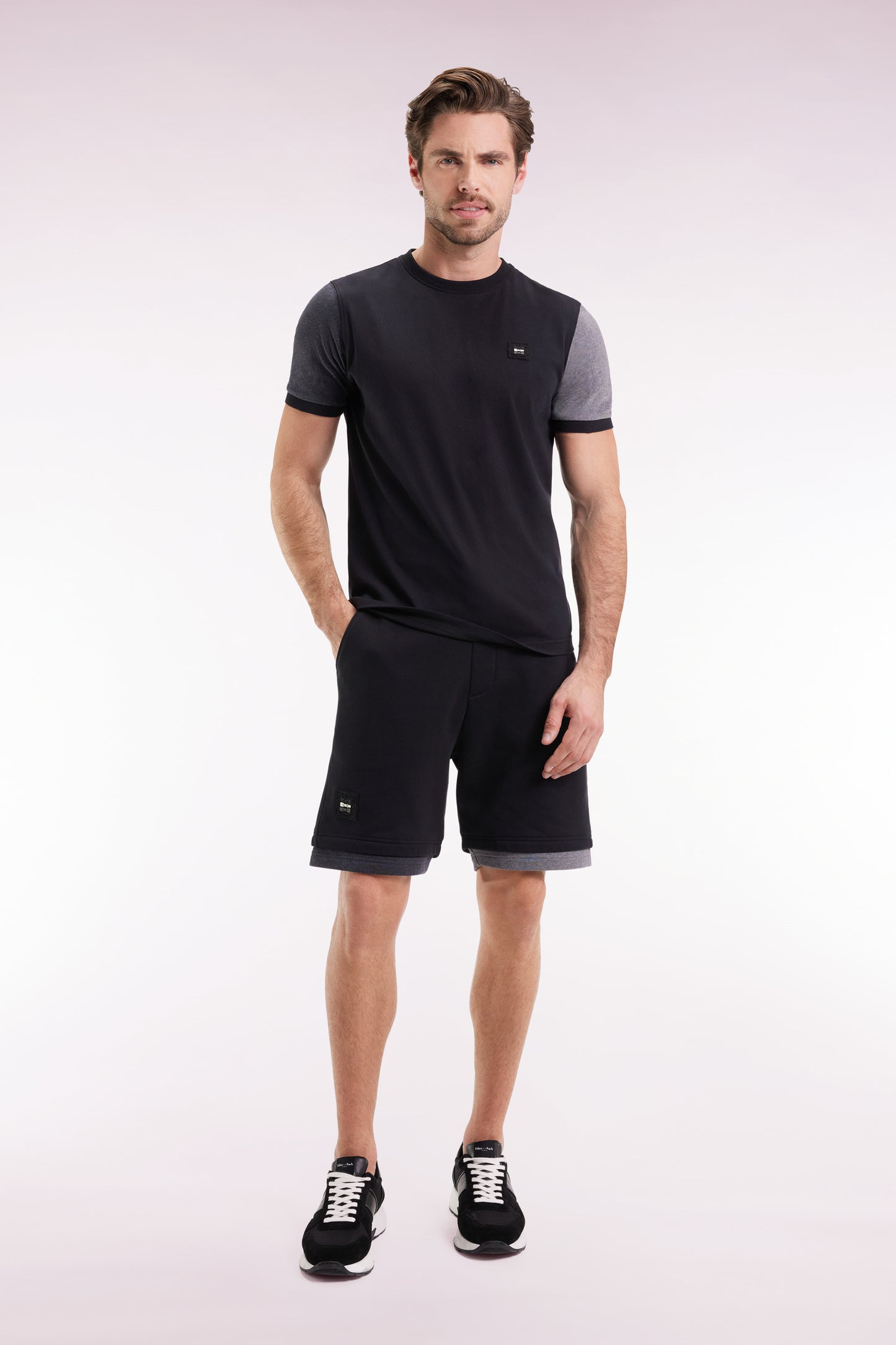 Black cotton fleece shorts, loose fit