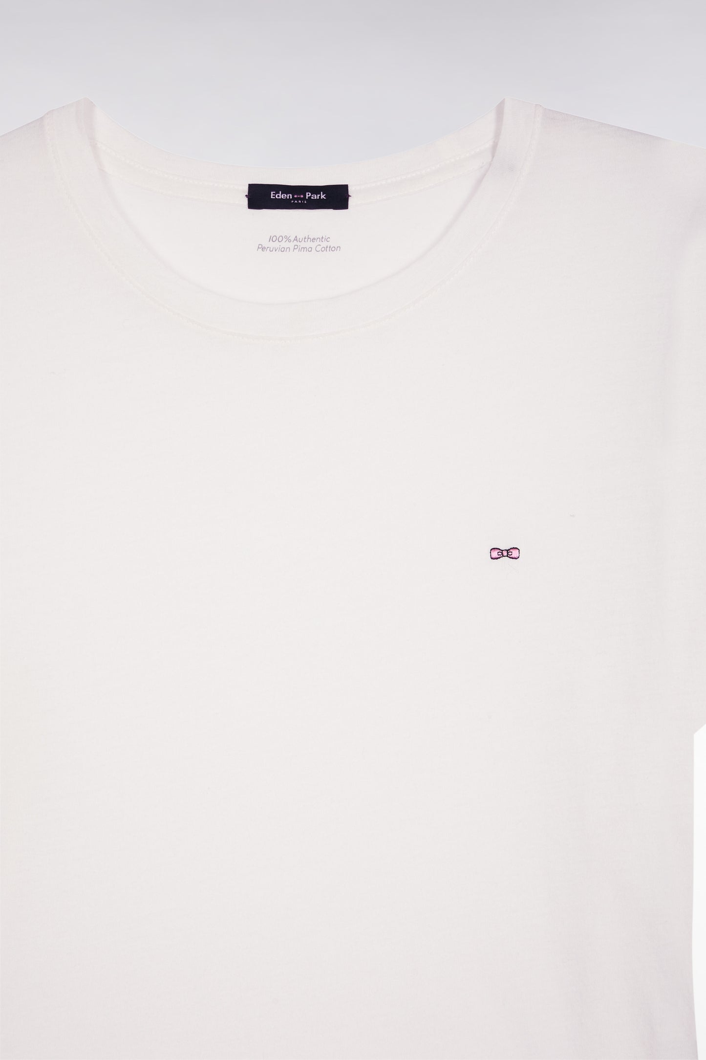 Short-sleeved T-shirt in white Pima cotton with round collar