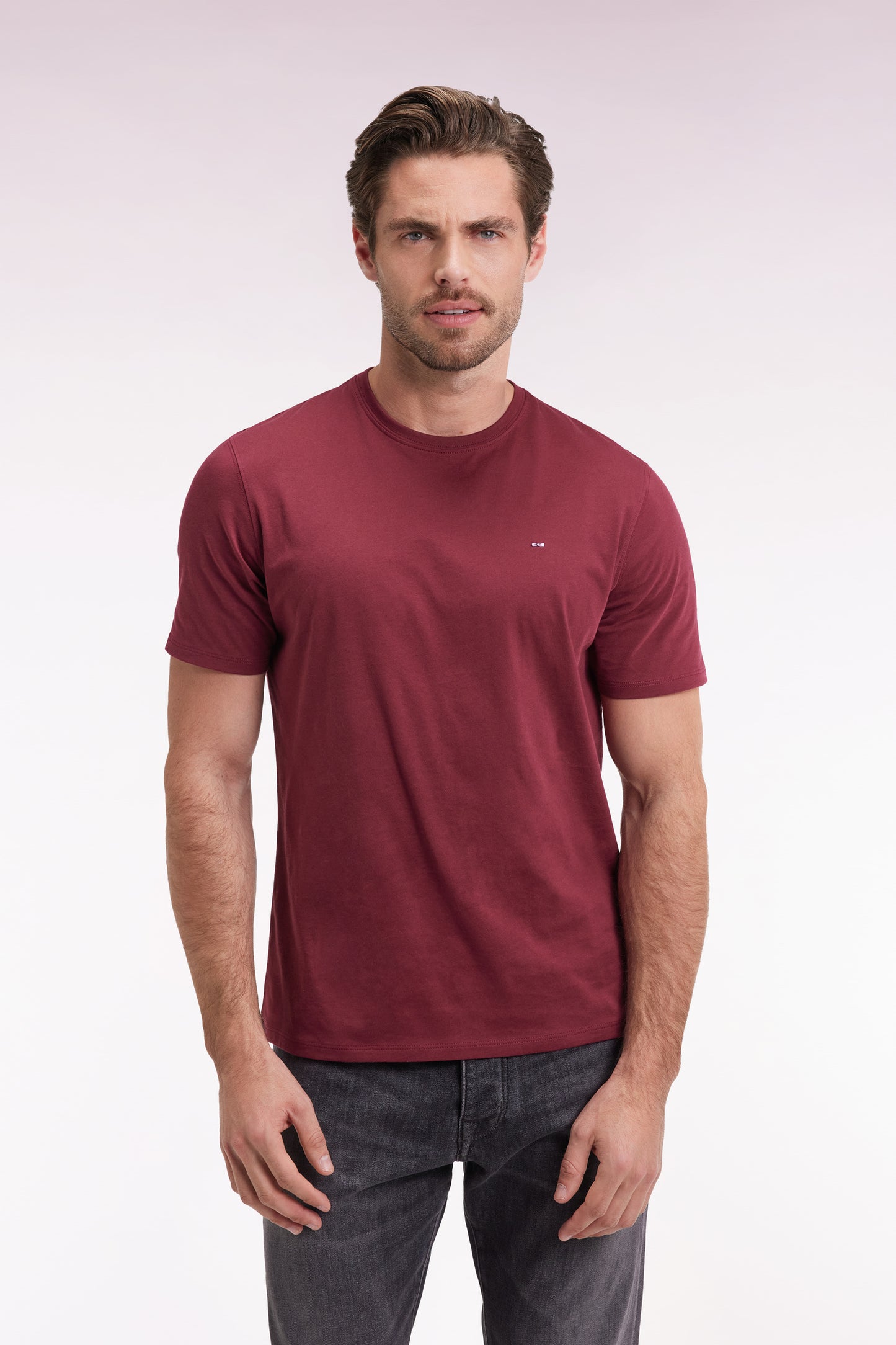 Short-sleeved round-neck T-shirt in burgundy Pima cotton