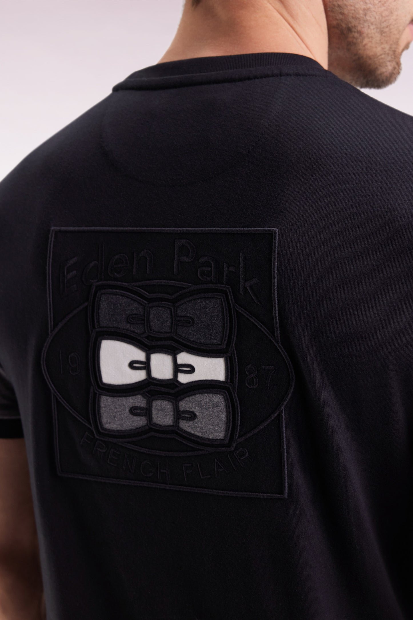 Black cotton T-shirt with contrasting short sleeves