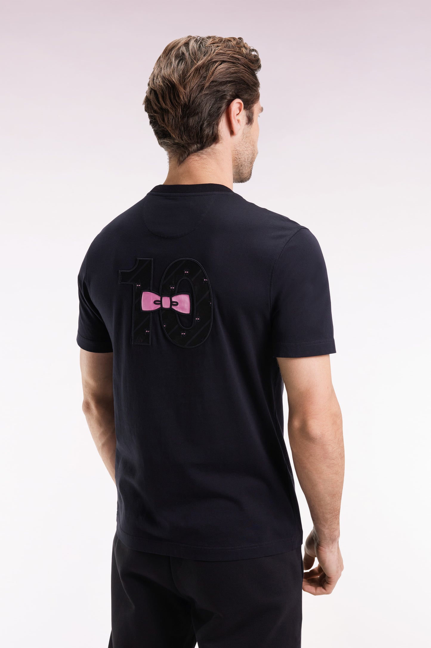 Short-sleeved black cotton T-shirt with embroidered back