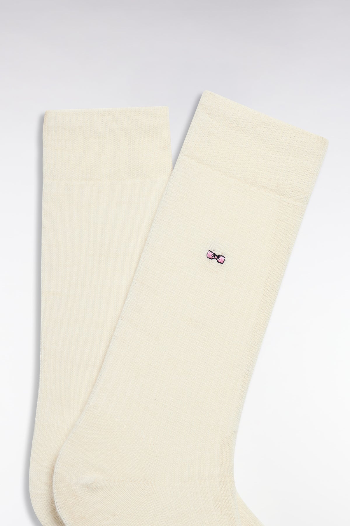 Chaussettes en maille côtelée écrues