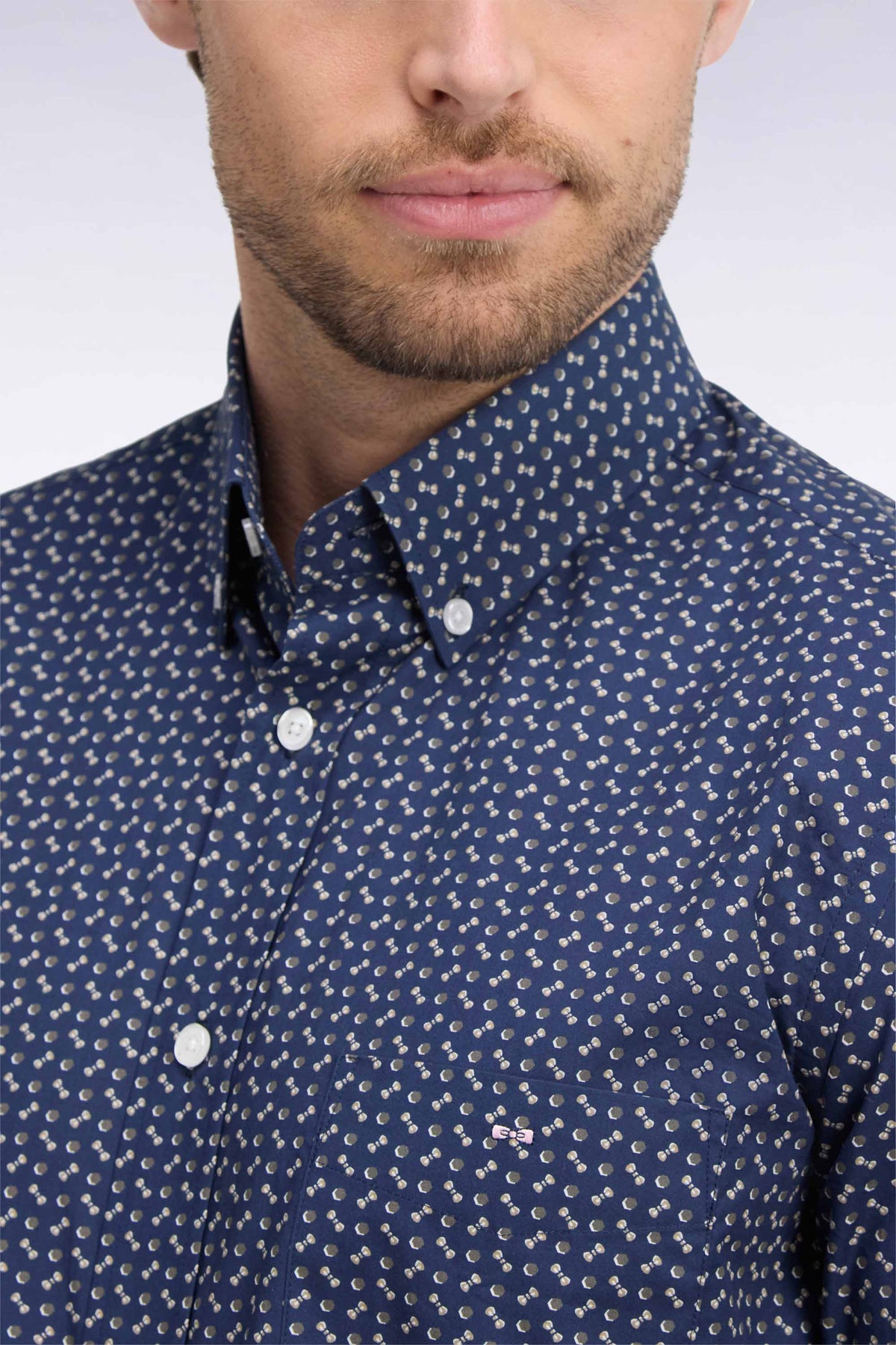 Navy cotton poplin shirt with khaki micro-patterns, straight cut