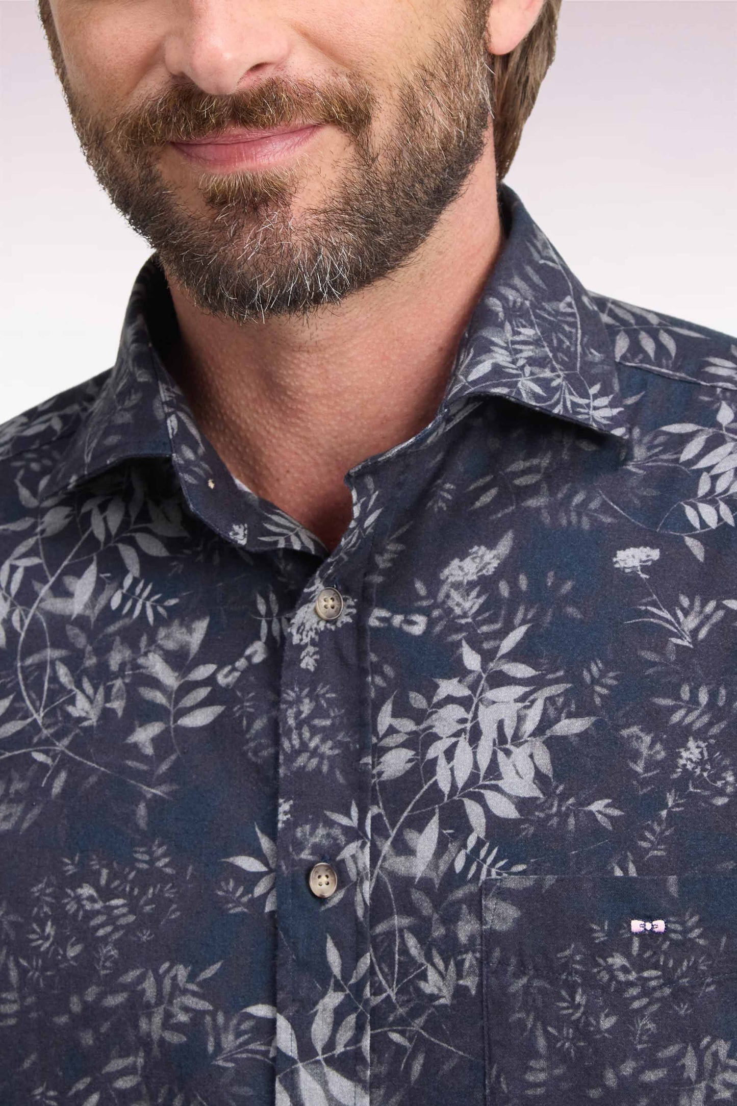 Chemise en coton à imprimé végétal coupe droite