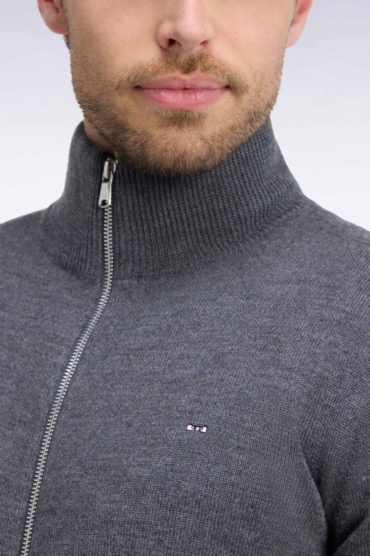 Gray merino wool zipped cardigan with striped sleeves, straight fit