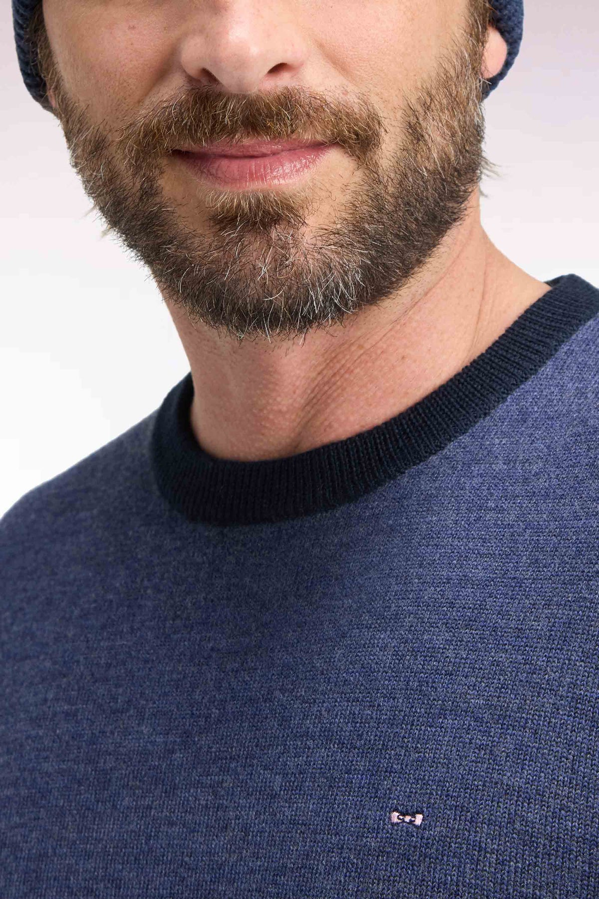 Round-neck sweater in navy merino wool jersey