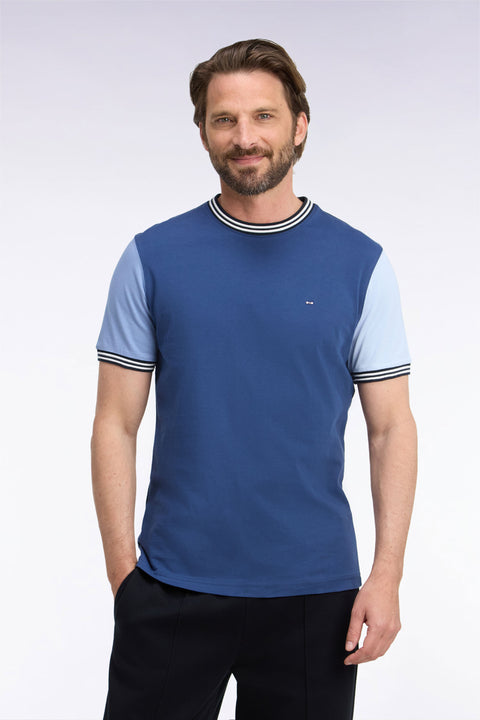 T-shirt à manches courtes bicolore bleu coupe droite - Image 3