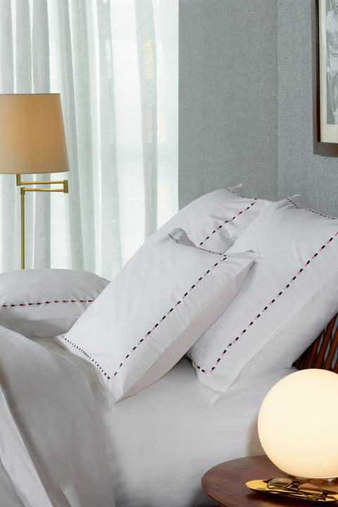 2 rectangular pillowcases white, navy and pink - Décrochons la lune - Image 1