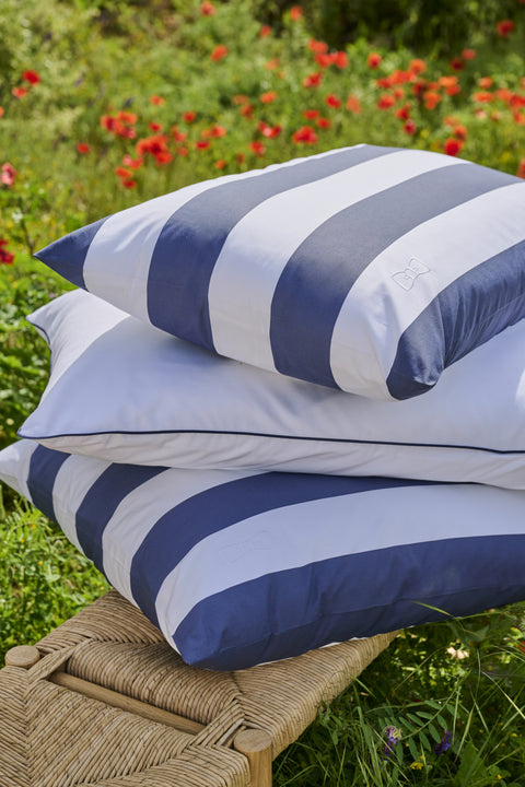 Duo of square striped pillow case - Image 1