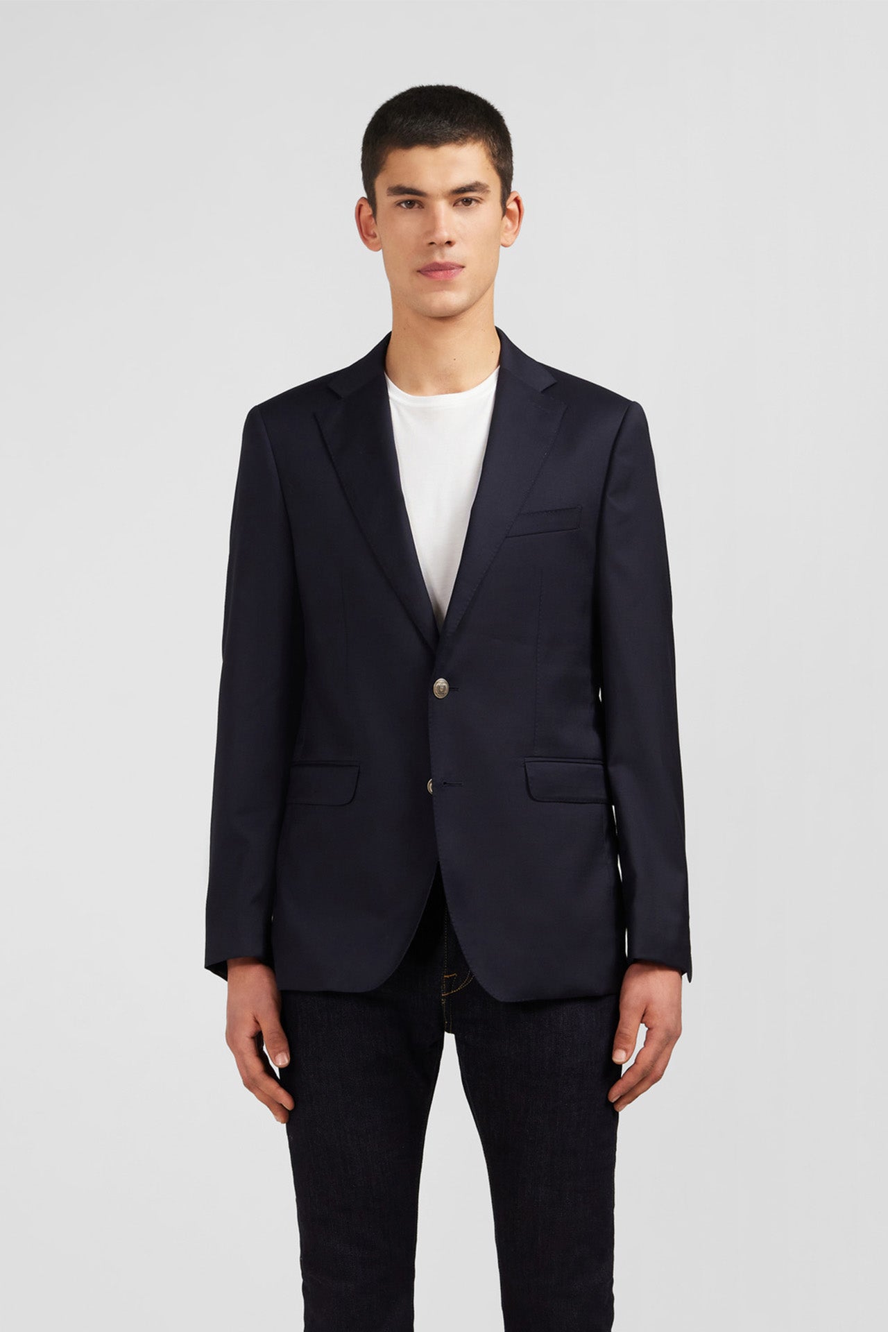 Regular dark blue blazer
