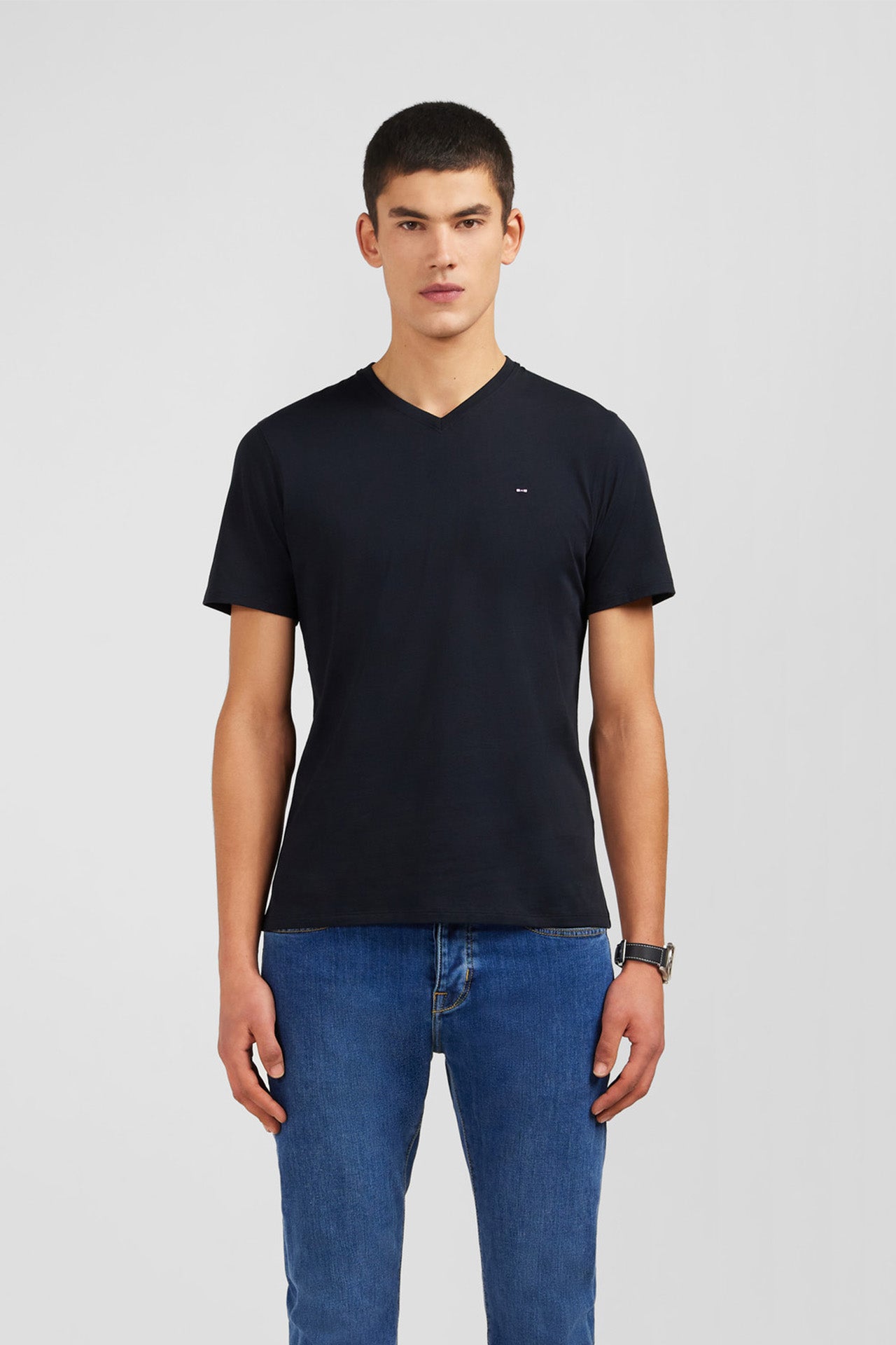 V-neck black light pima cotton t-shirt