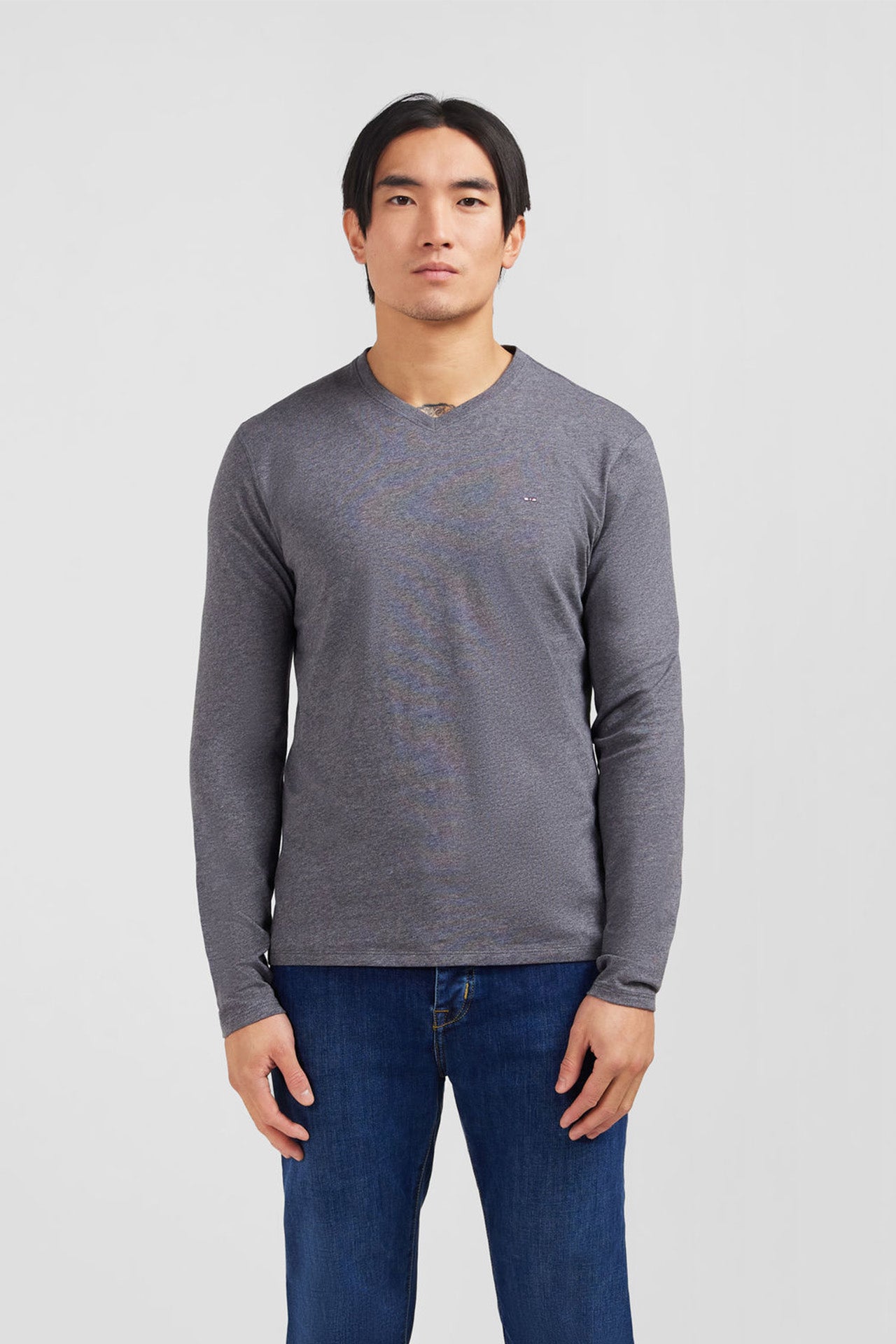 Long sleeved grey cotton t-shirt