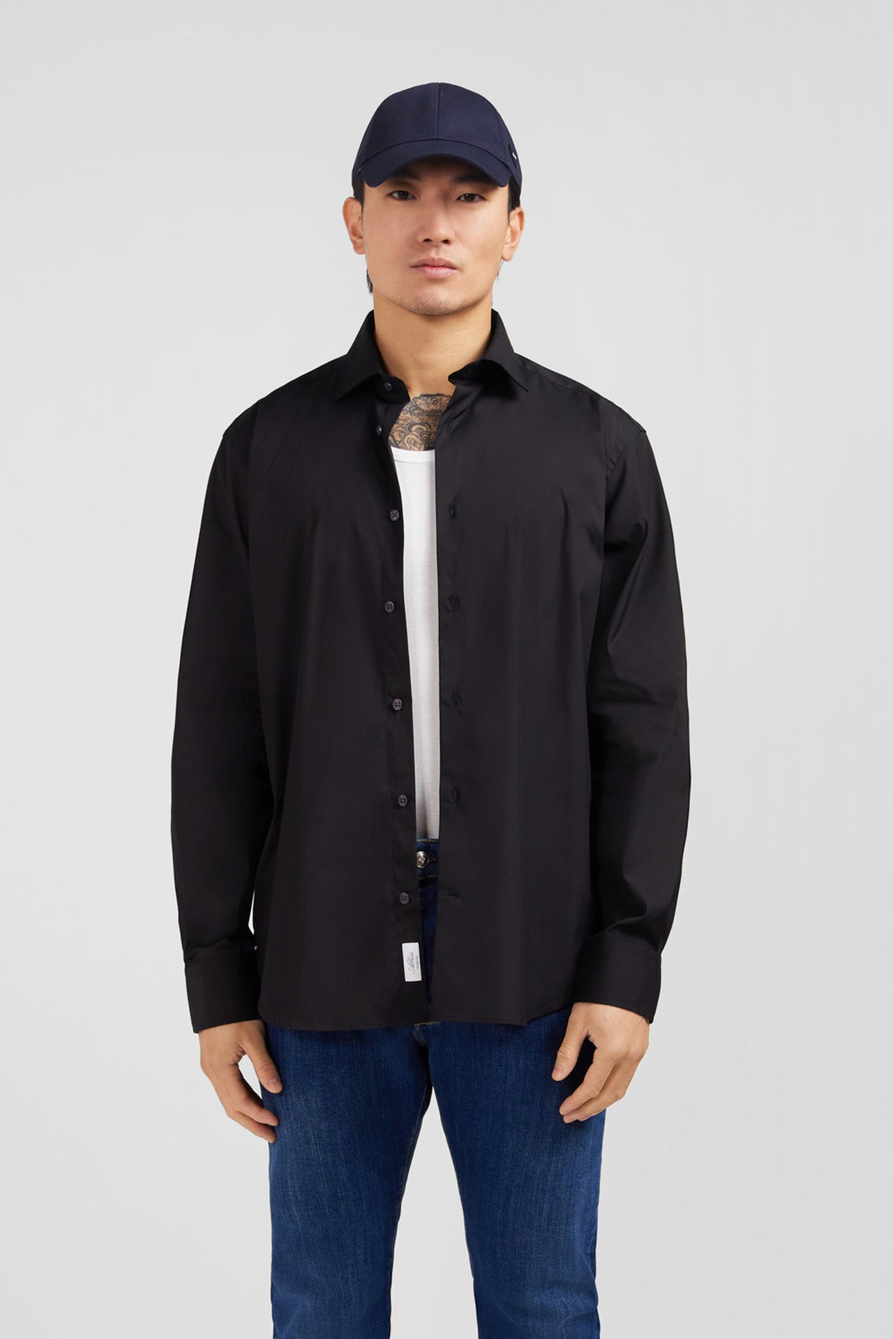 Black shirt in stretch cotton