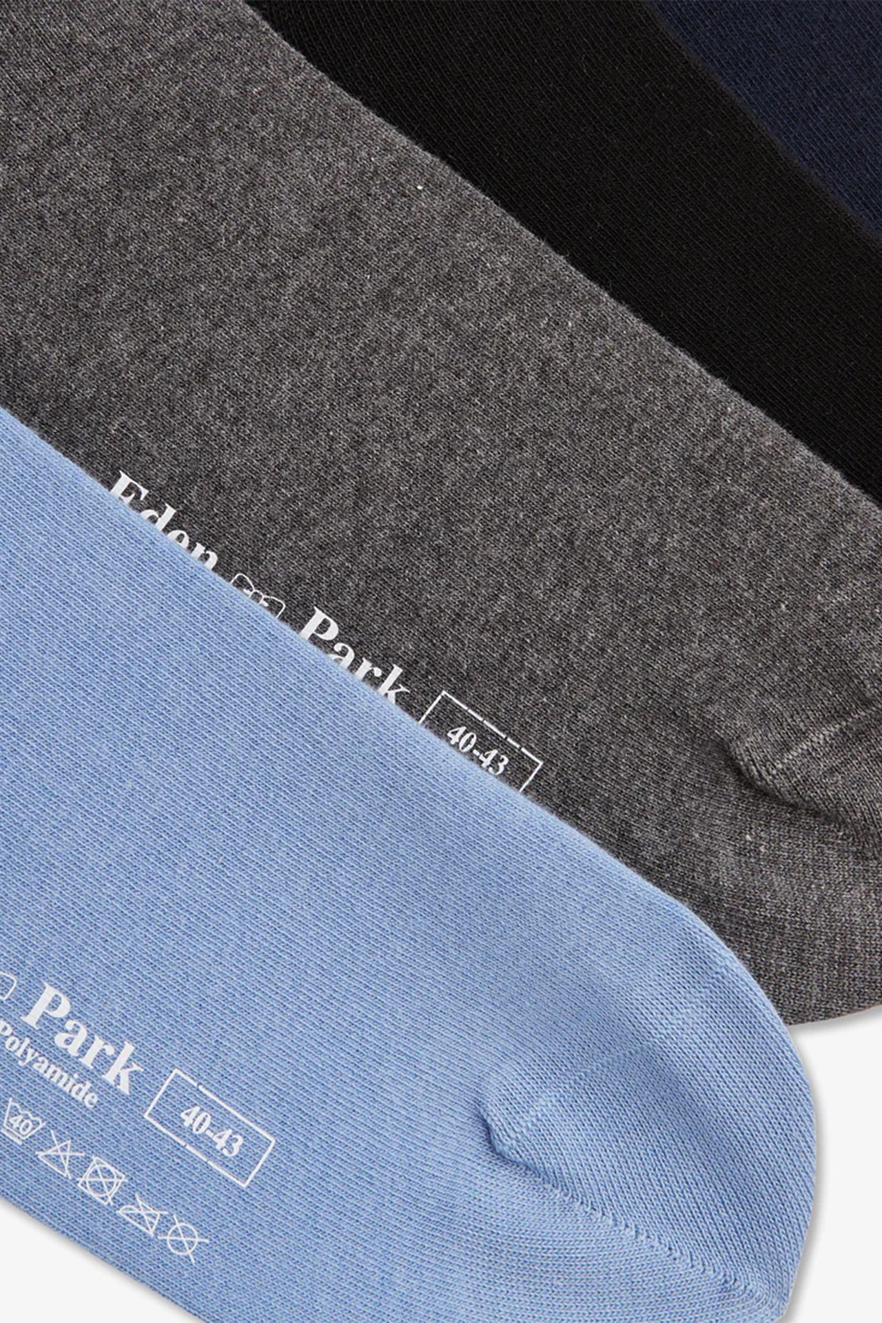 Set of four pairs of plain socks