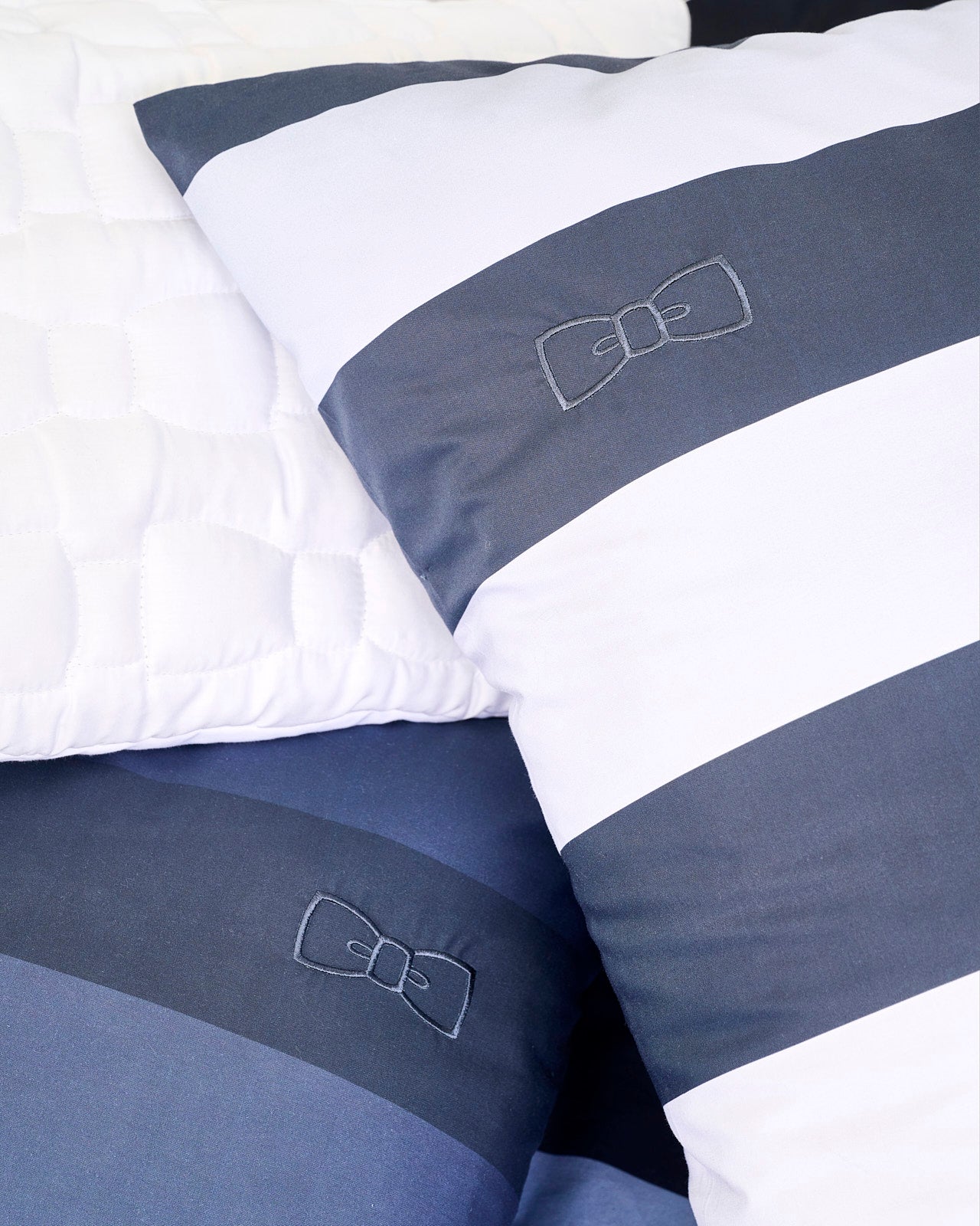 Navy cotton pillowcase
